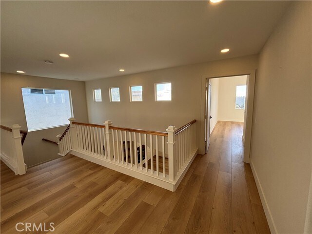 Building Photo - 33 Grassy Knoll Ln