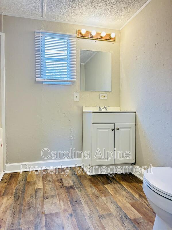 Building Photo - 3822 Towery Rd