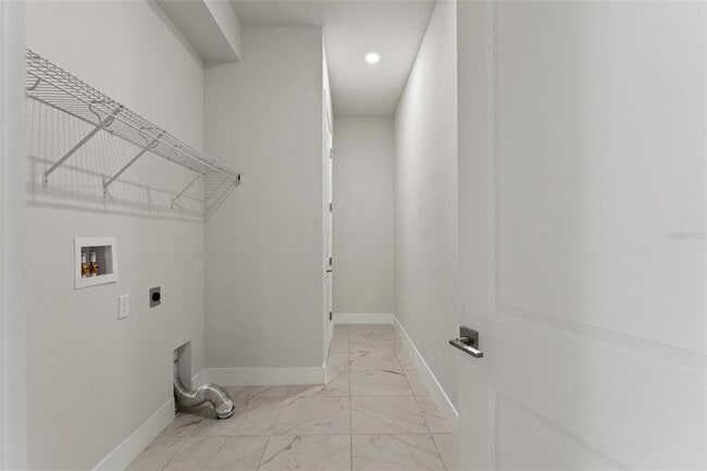 Building Photo - 8541 Ivy Stark Blvd