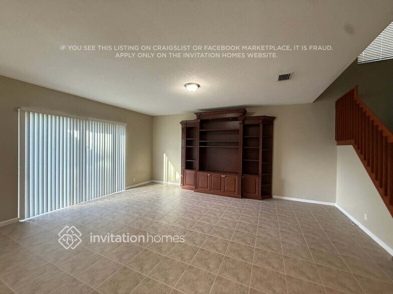 Building Photo - 9279 Madewood Ct