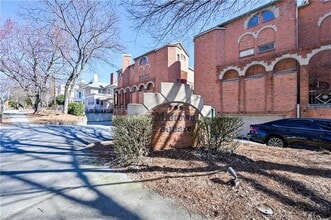 Building Photo - 751 Piedmont Ave NE