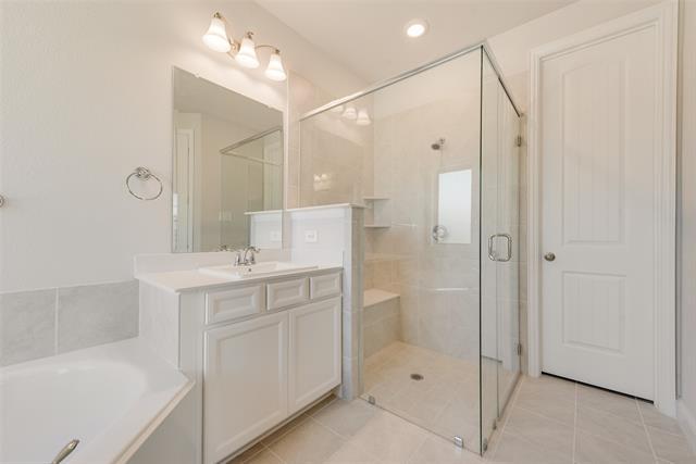 Building Photo - 306 Duxbury Ct