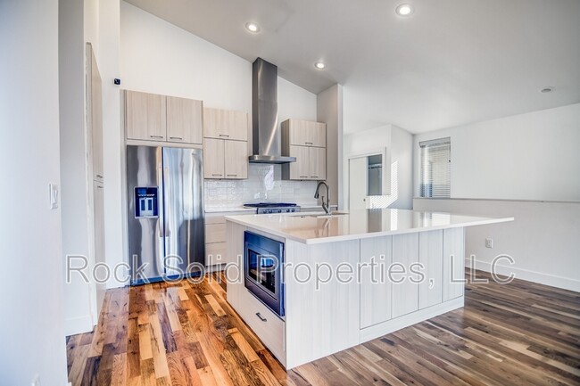 Building Photo - 3628 Red Feather Trl