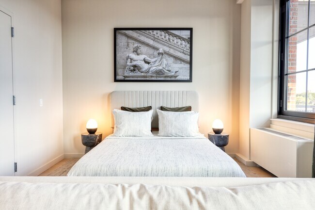 Building Photo - 14474 Northern Blvd