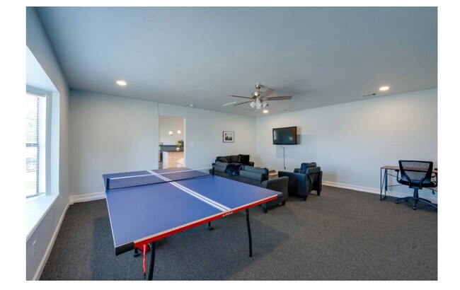 Building Photo - 7104 Elliot Ct