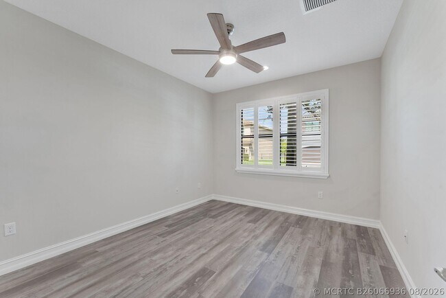 Building Photo - 14545 Alabaster Ave