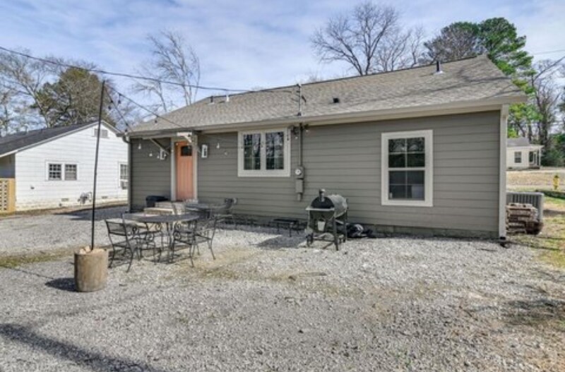 Building Photo - 107 Caldwell St