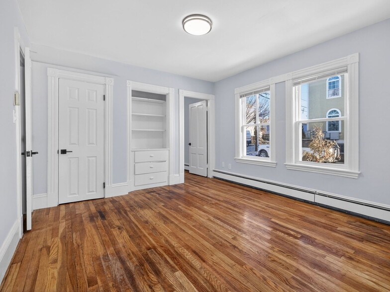 Building Photo - 100 Woodstock St