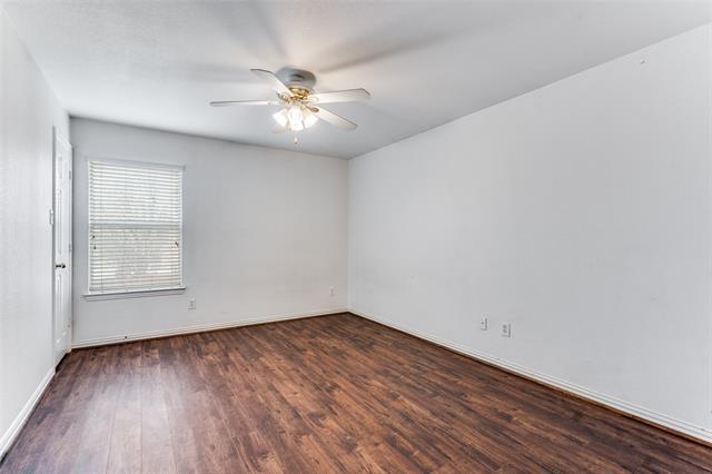 Building Photo - 1617 Clarke Springs Dr