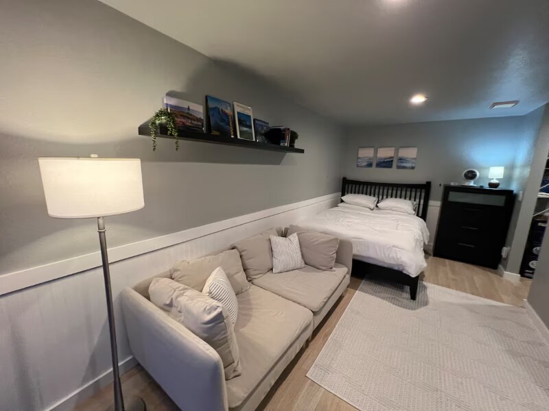 Building Photo - 2504 Bridgeport Way W