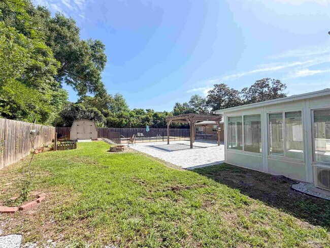 Building Photo - 220 Cordoba St