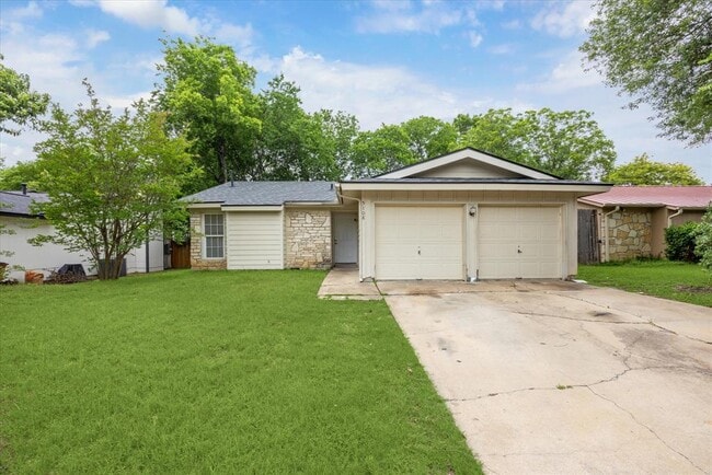 Primary Photo - 5108 Lambs Ln