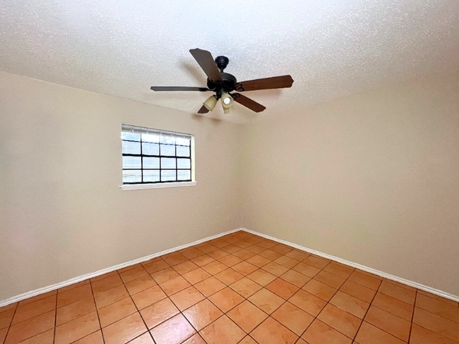 Building Photo - 5120 San Francisco Ave