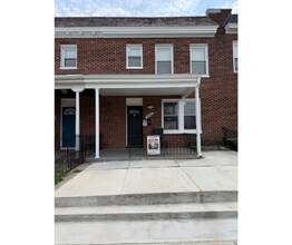 Building Photo - 3445 Juneway-2 AVAILABLE $500 2