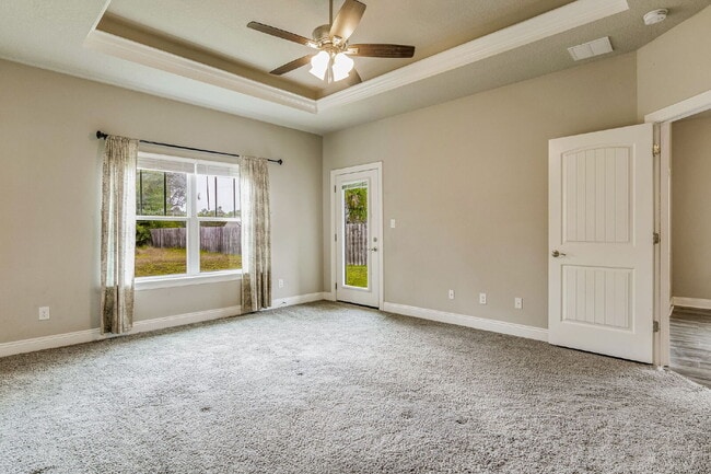 Building Photo - This beautifully maintained 3-bedroom, 2-bathroom residence offers the perfect blend of comfort, ...