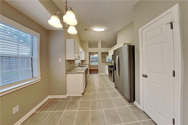 Building Photo - 3587 Plum Creek Trail NW