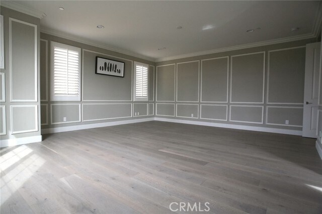 Building Photo - 120 Long Fence