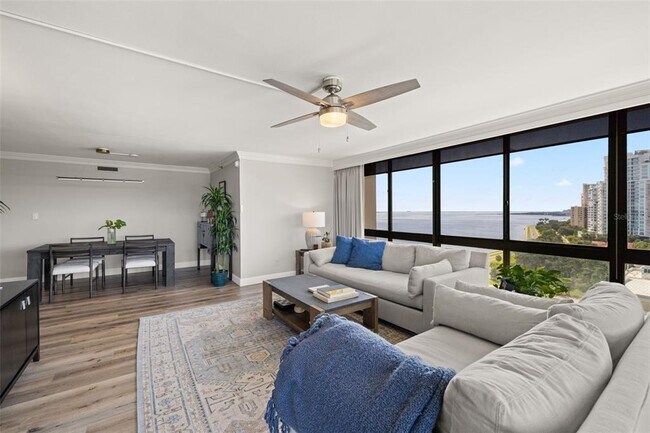 Building Photo - 3301 Bayshore Blvd