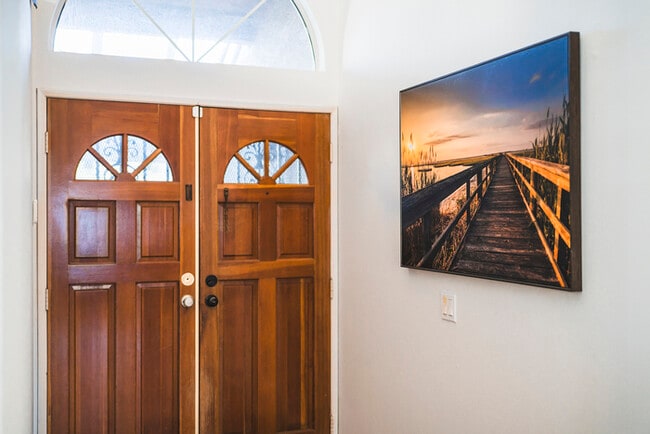 Building Photo - 1519 Walnut Ave