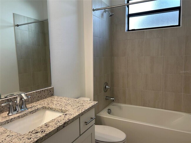 Building Photo - 15513 White Linen Dr