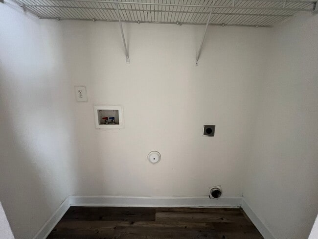 Building Photo - 3 Bd/2 Ba Home in Reid Meadows