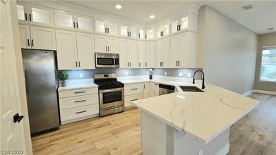 Building Photo - 1948 Kachina Mountain Dr