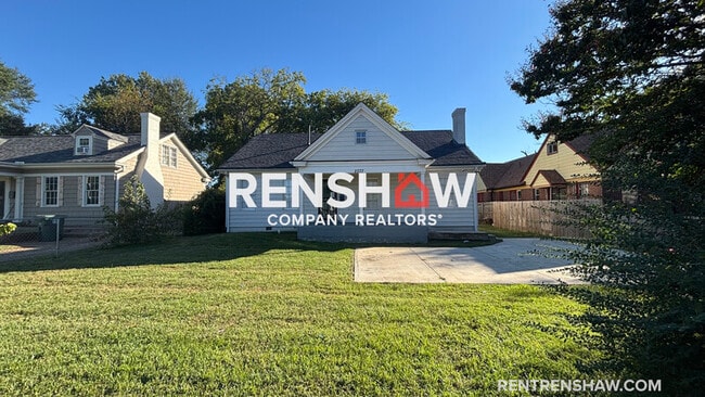 Building Photo - 2377 Jackson Ave