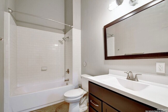 Building Photo - 3363 E Commerce St