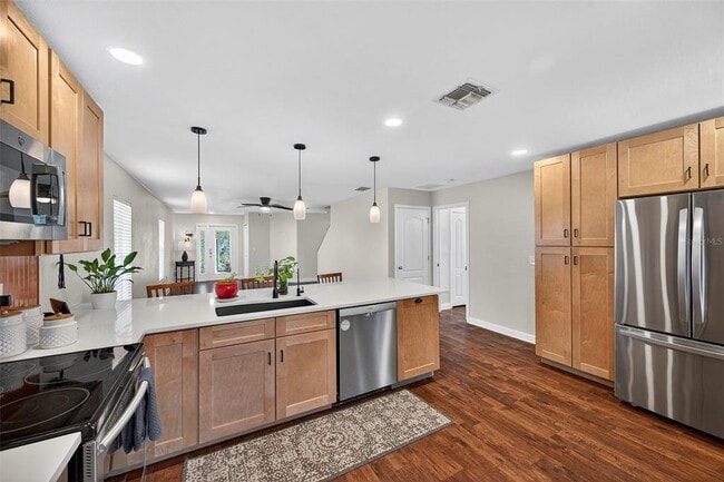 Building Photo - 12543 Chenwood Ave