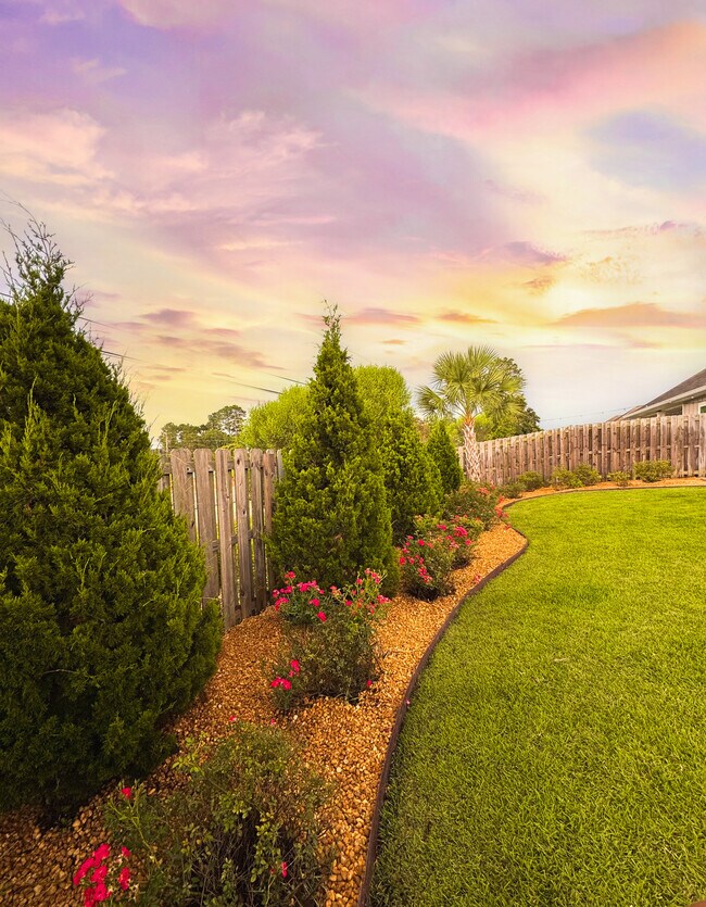 Building Photo - 5772 Conley Ct