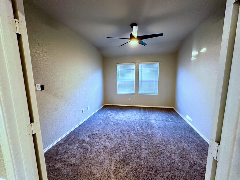 Building Photo - 31681 Nimbus Dr