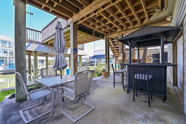 Building Photo - 3912 Bridge Harbor Dr