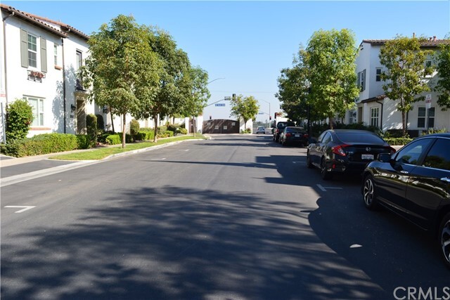 Building Photo - 3145 Anacapa Way