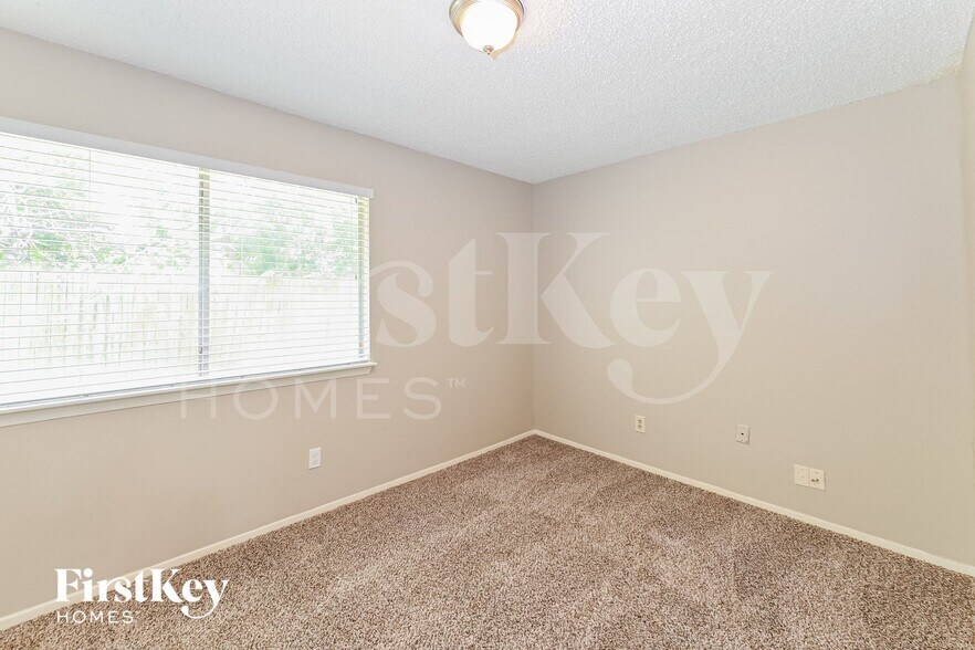 Building Photo - 6316 Porterway Dr