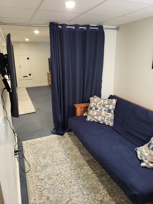 Building Photo - 30 Main St