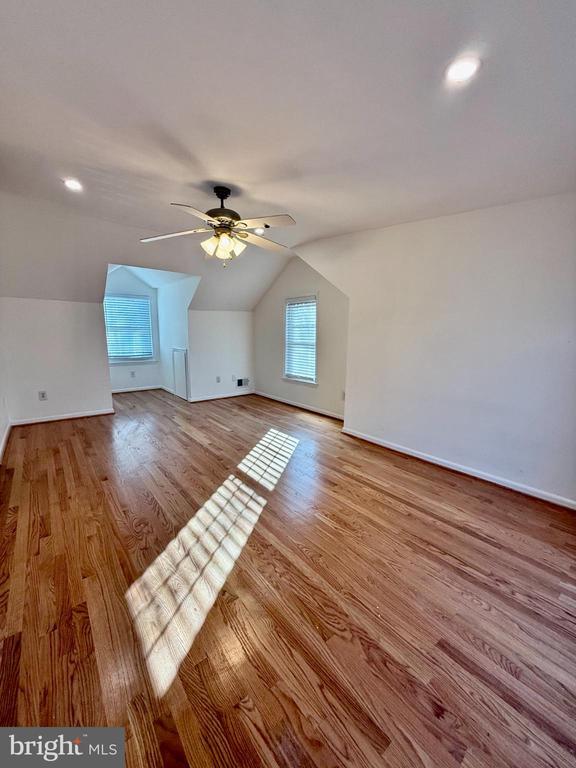 Building Photo - 5713 19th St N