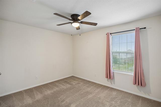 Building Photo - 1605 Fields View Dr