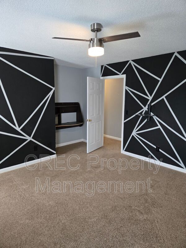Building Photo - 3019 Woodington Pl
