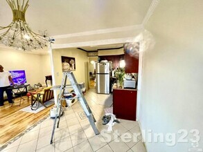 Building Photo - 2 bedroom in EAST ELMHURST NY 11370