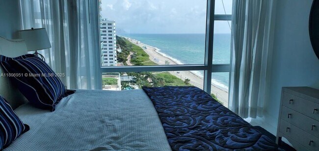 Building Photo - 6801 Collins Ave