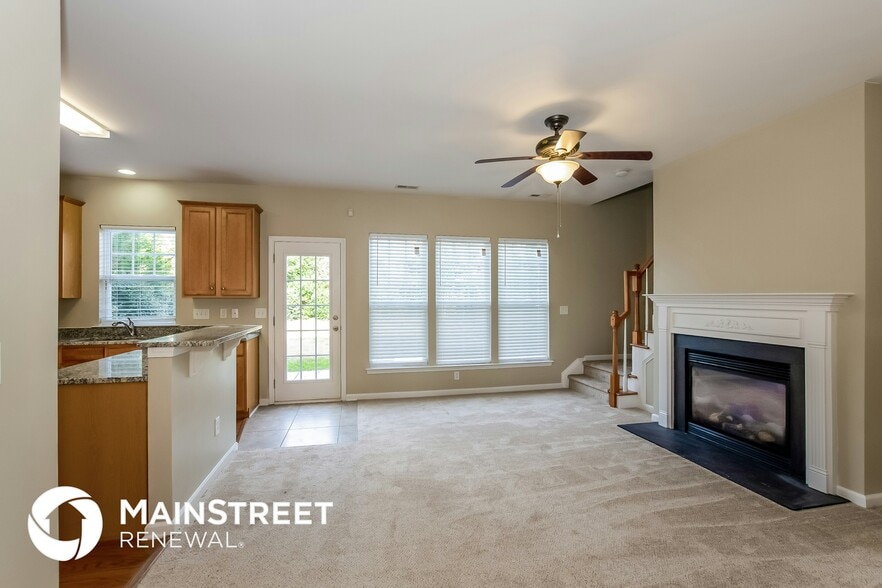 Building Photo - 1397 Millbank Dr
