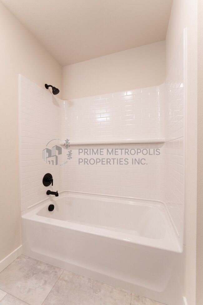 Building Photo - 16111 36th Ave W