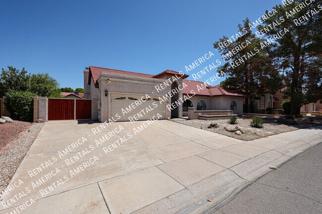 Building Photo - 4150 W Kent Dr