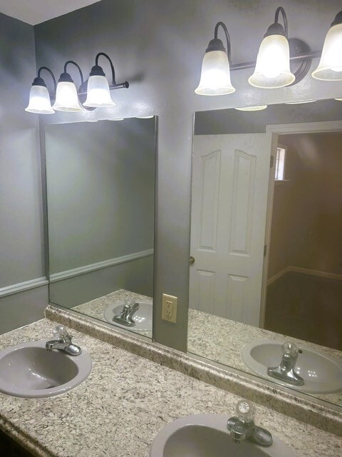 Building Photo - 3403 Saddle Creek Cove