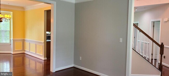 Building Photo - 4506 Nightingale Ct