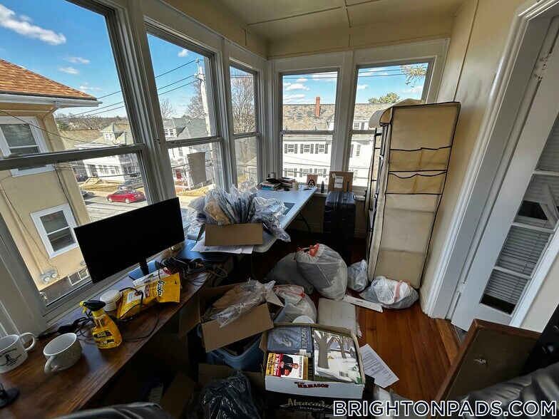 Building Photo - 1 Glenley Terrace