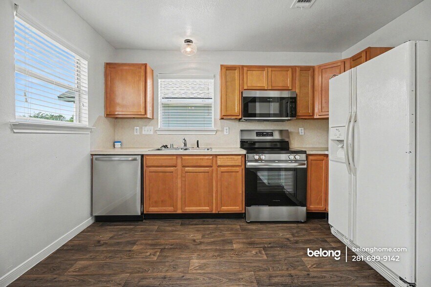 Building Photo - 5049 Hauna Ln