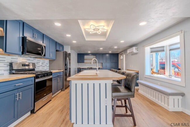 Building Photo - 352 Coon Rdg Rd