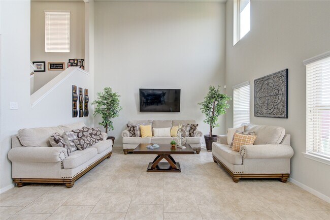 Building Photo - 29326 Dunns Creek Ct