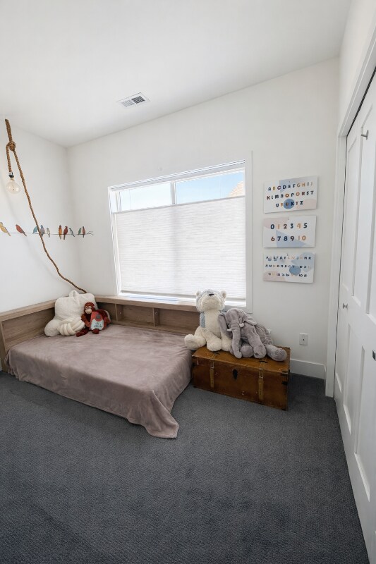 Building Photo - 2506 Chateau Dr